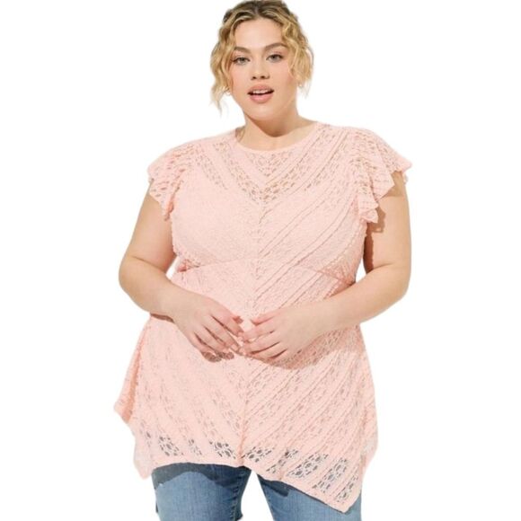 Torrid PlusโSize Babydoll Lace Crew Neck Sharkbite Hem Top 1X - Picture 2 of 16